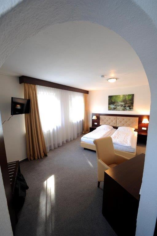 Hotel Zur Post Steimbke Экстерьер фото